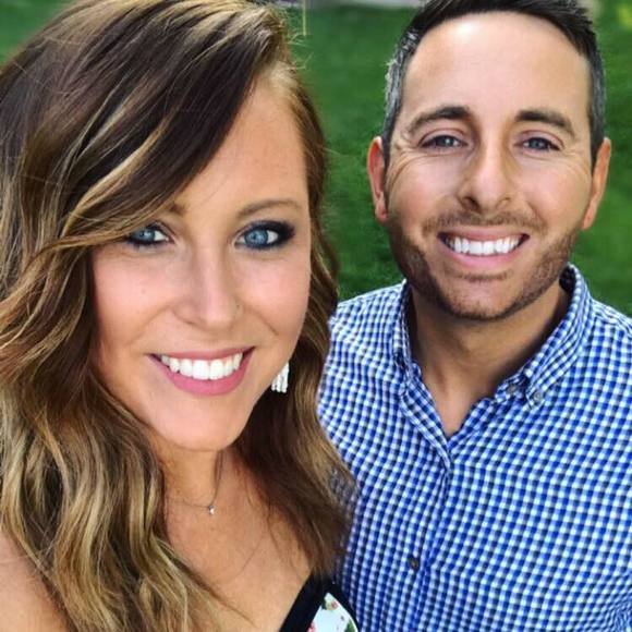 Meet your Posher, Alison - Picture 1 of 1